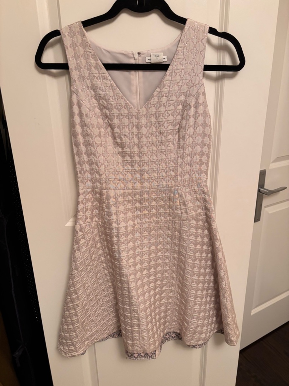 Club Monaco Pale Pink Textured V-Neck Mini Dress